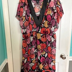 Floral V-Neck Dress with Black Trim